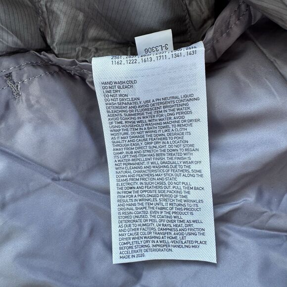 Uniqlo Ultra Light Down Jacket Grey Women XL Packable Puffer Lightweight NWT Bag - Picture 5 of 7